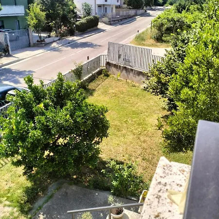 Da Jack With Garden And Parking, Ideal For Families And Pets Apartment