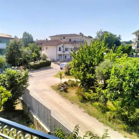 Da Jack With Garden And Parking, Ideal For Families And Pets