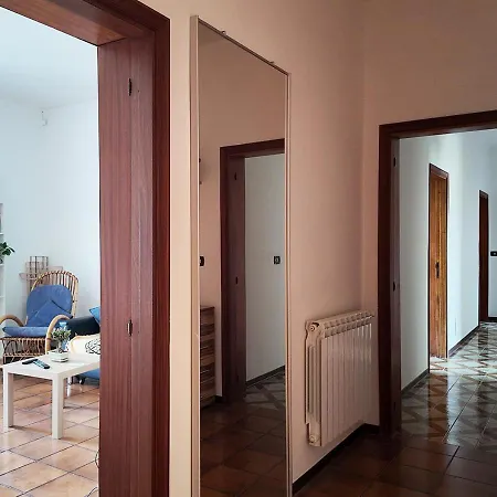 Da Jack With Garden And Parking, Ideal For Families And Pets *