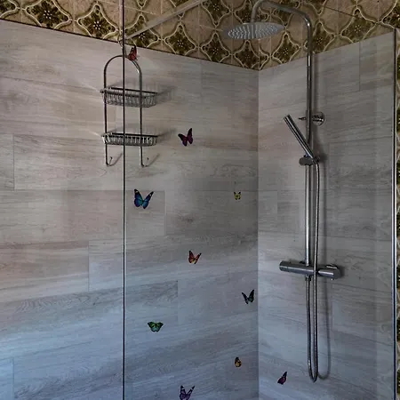 Lejlighed Con Giardino E Parcheggio A Ideale Per Famiglie E Pet *