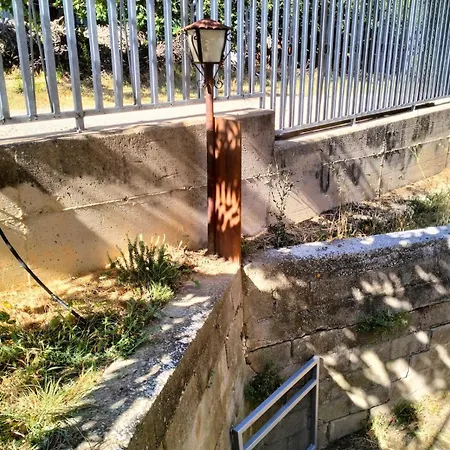 Con Giardino E Parcheggio A Ideale Per Famiglie E Pet *