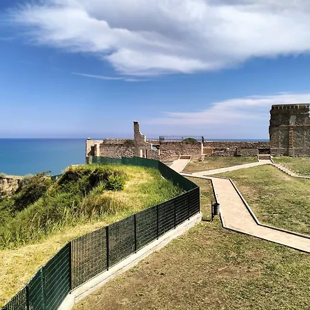 Con Giardino E Parcheggio A Ideale Per Famiglie E Pet Lejlighed Penne