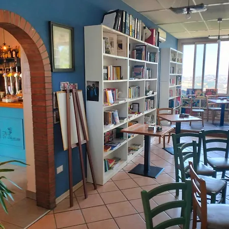 Apartment Da Jack With Garden And Parking, Ideal For Families And Pets Penne