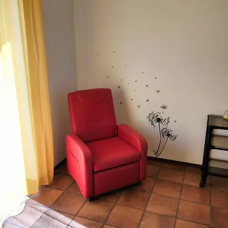 Da Jack With Garden And Parking, Ideal For Families And Pets Apartment