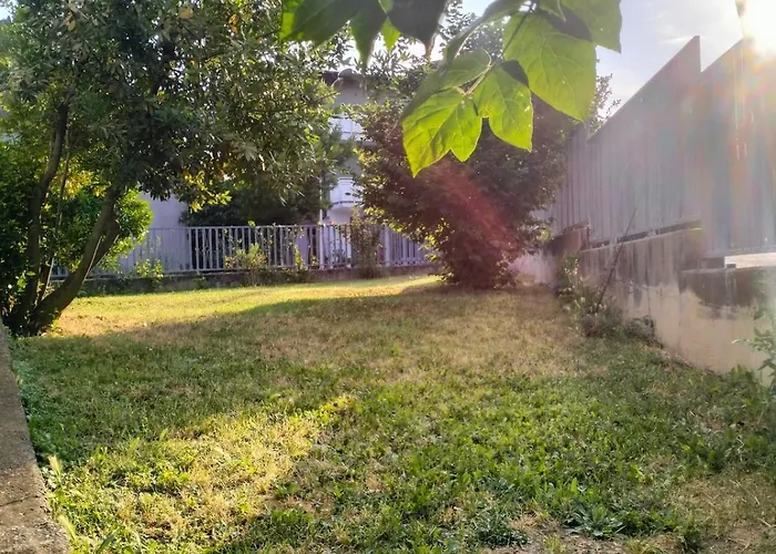 Da Jack With Garden And Parking, Ideal For Families And Pets Διαμέρισμα