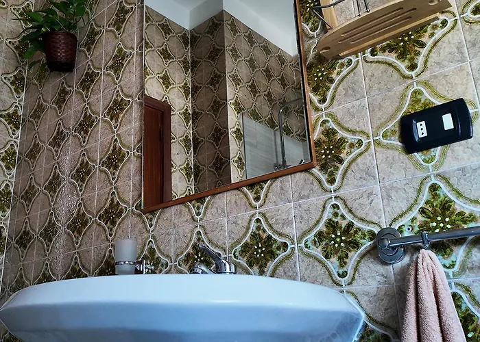 Da Jack With Garden And Parking, Ideal For Families And Pets