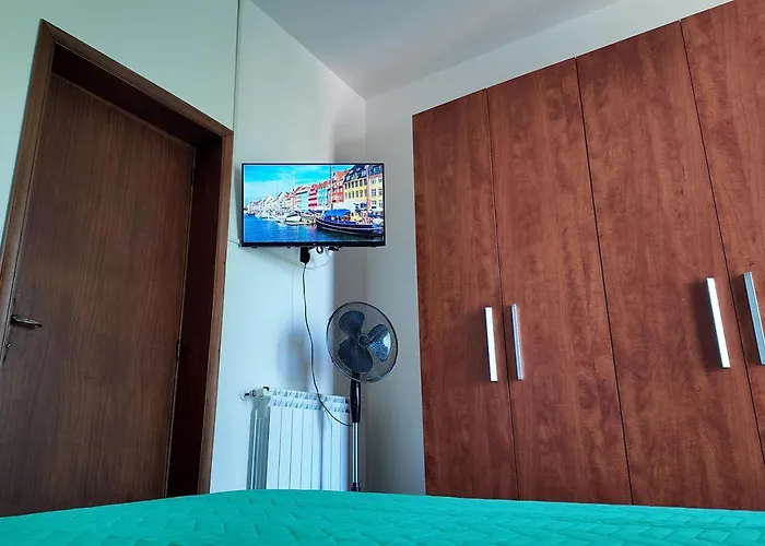 Da Jack With Garden And Parking, Ideal For Families And Pets Penne