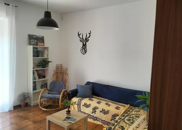 Da Jack With Garden And Parking, Ideal For Families And Pets